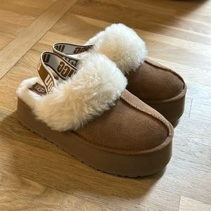 Platform slingback UGG slippers